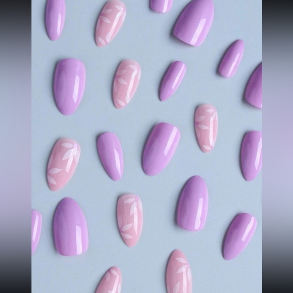 24pcs Long Almond Floral Print Press On Nail Set❤️ - Picture 3 of 5